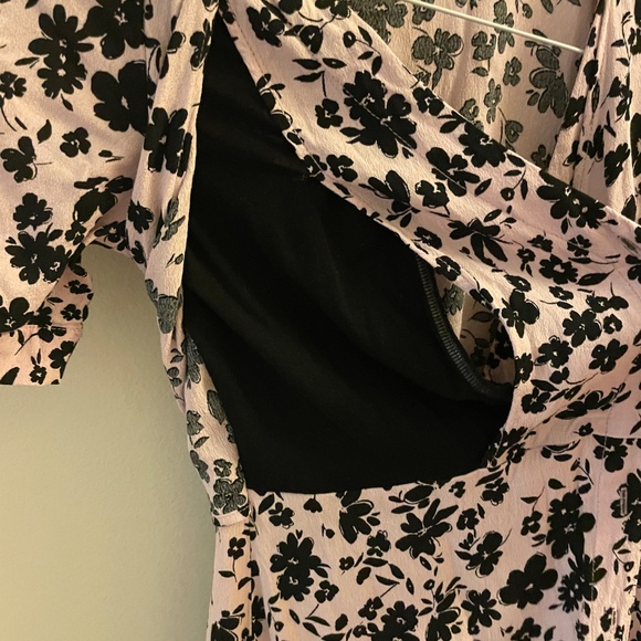 Seraphine floral midi nursing/maternity dress - Picture 4 of 4